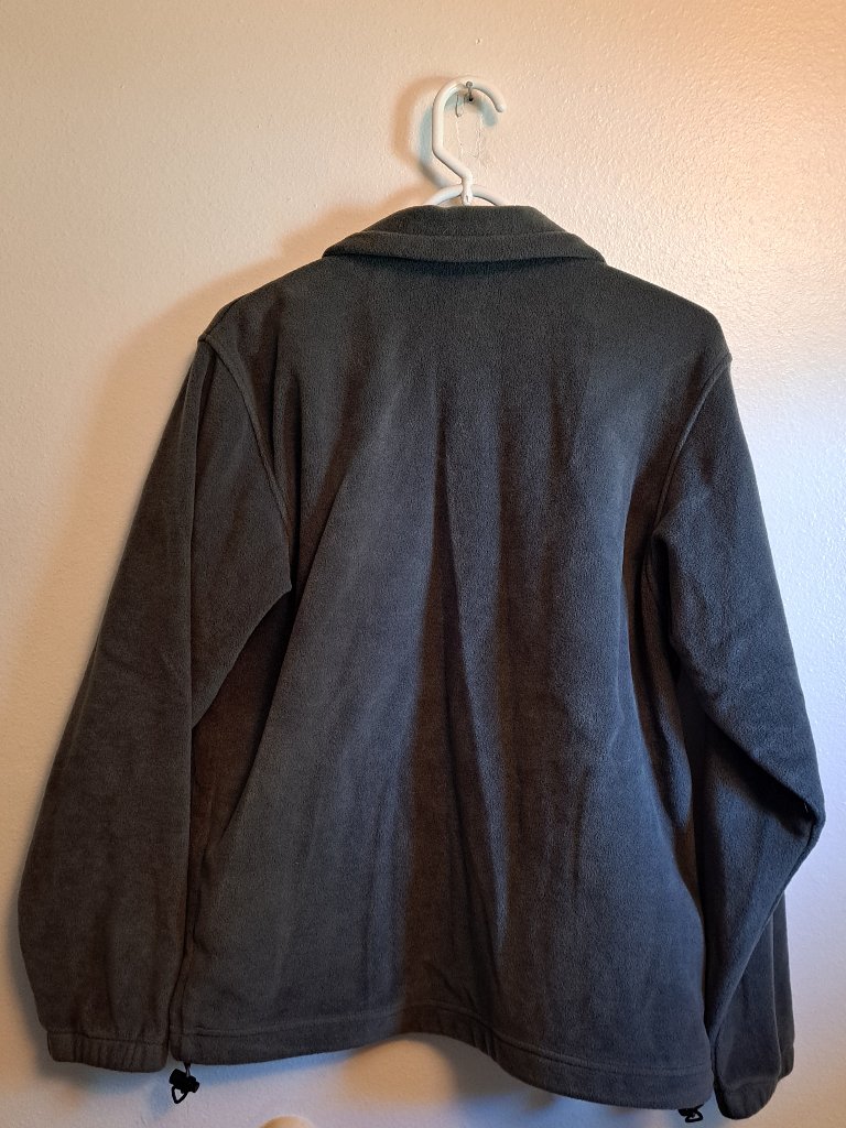Columbia Men's Like New Gray Fleece Soft Full Zip Up Jacket. — image 4 of 8